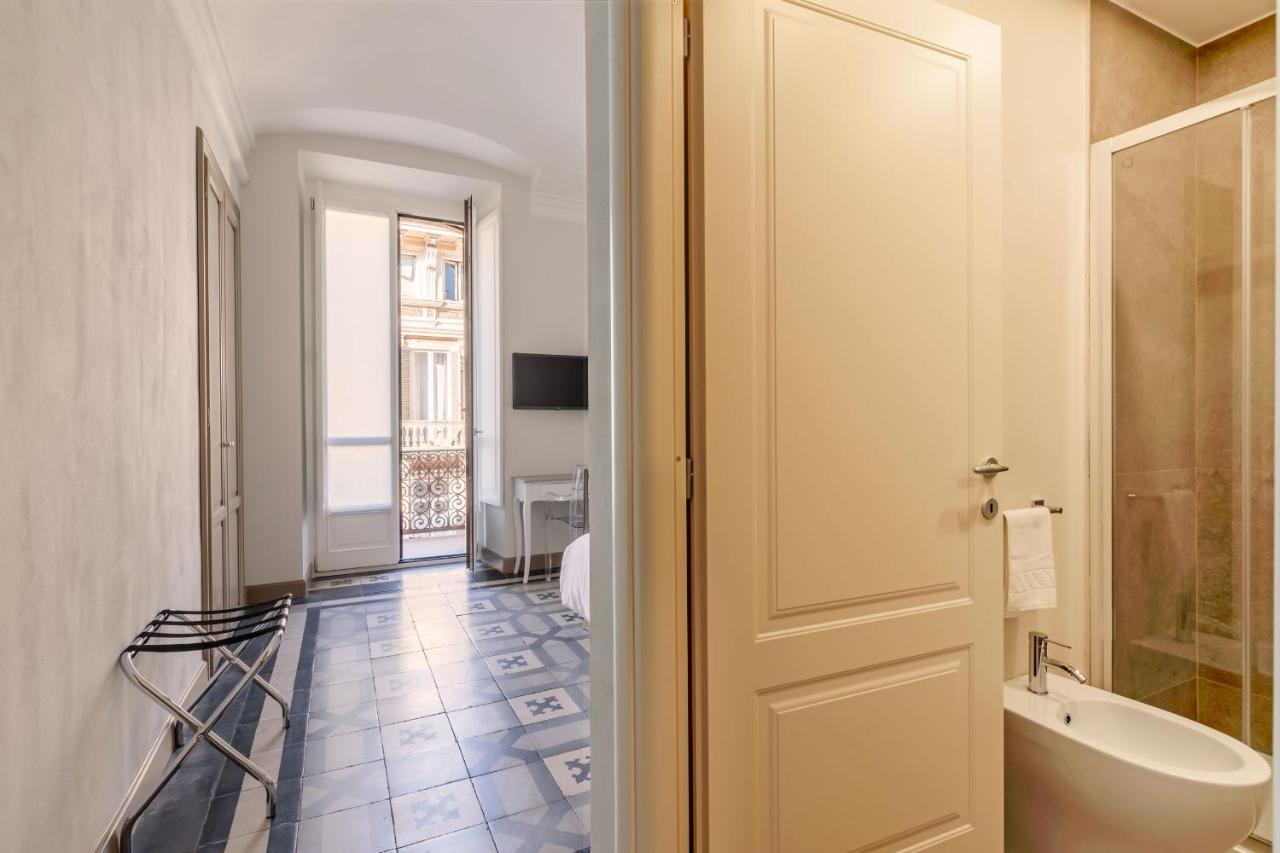 Camera Singola con Bagno Privato